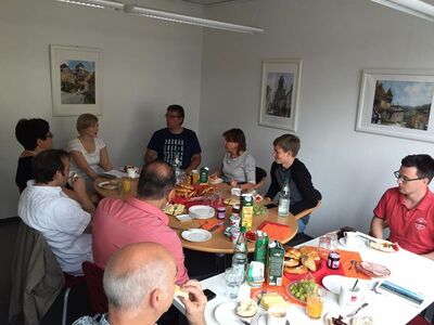 Neumitgliederfrühstück im Bürgerbüro am 2. Juli 2016 (© Heike Baehrens)