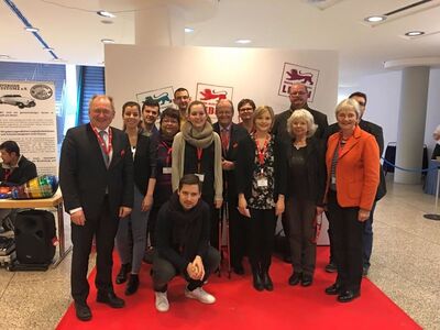 Die Göppinger Delegation und Gäste auf dem Landesparteitag in Stuttgart